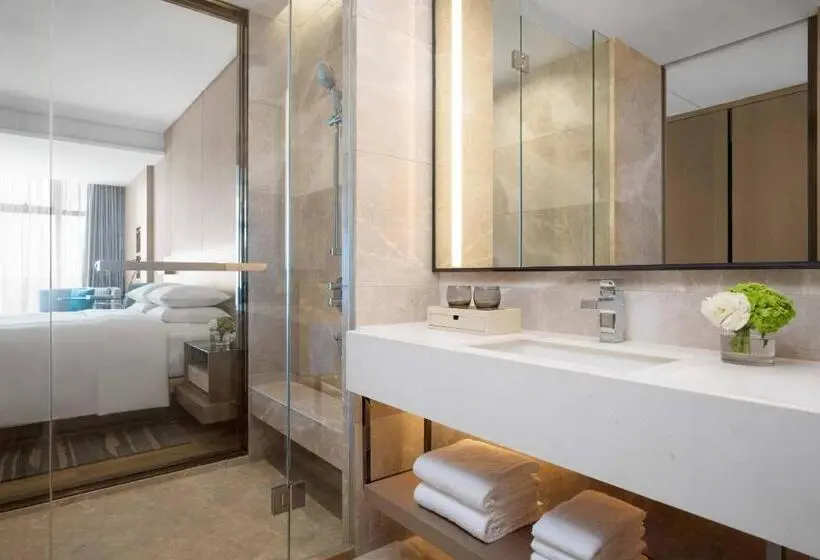 اتاق پرمیوم, Courtyard By Marriott Shenzhen Bao'an