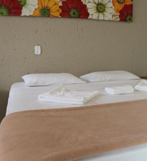 スーペリアトリプルルーム, Pousada Nossa Senhora Aparecida