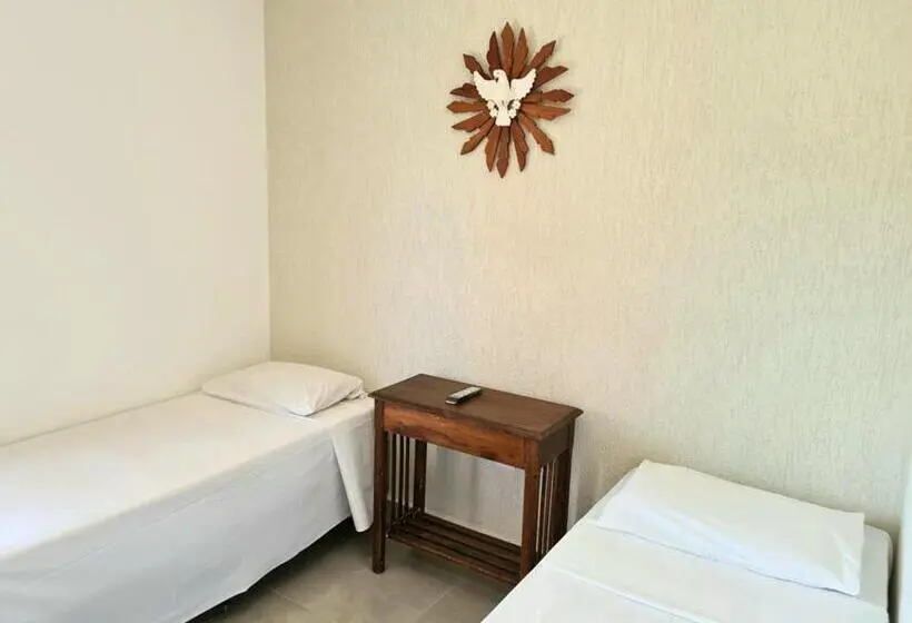 スタンダード4人部屋, Pousada Nossa Senhora Aparecida