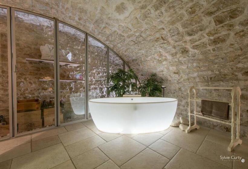 豪华房间, Entre Hotes