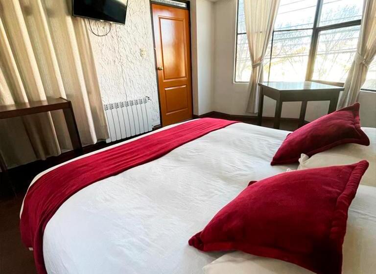 اتاق استاندارد, Kw