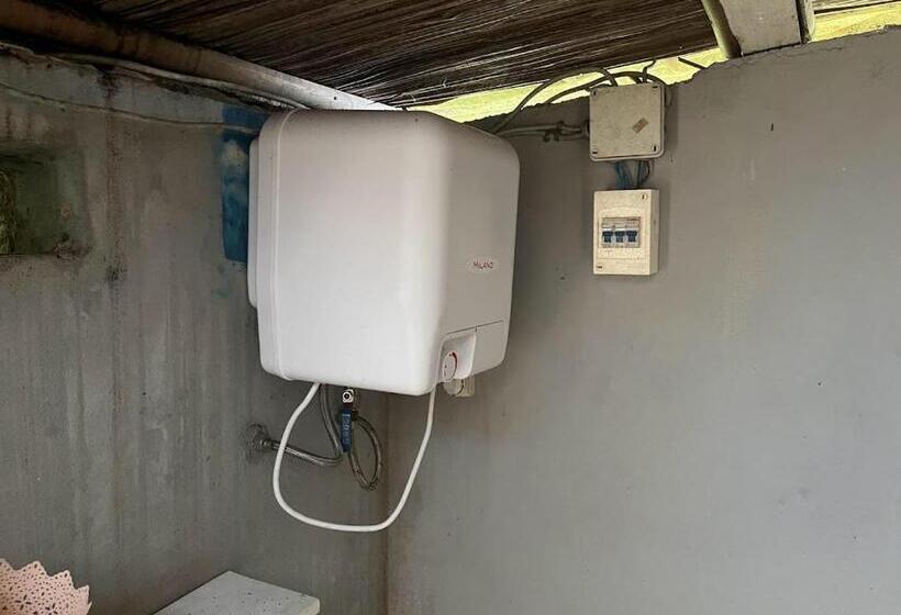 بانگلوی استاندارد, Le Rocher