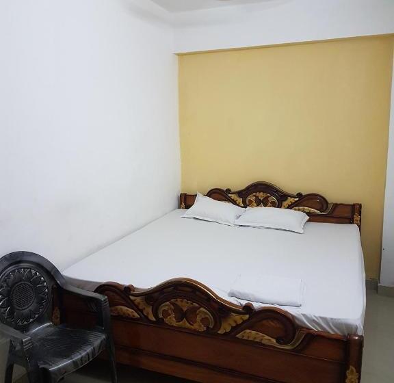 اتاق استاندارد یک نفره, Jimmy Guest House