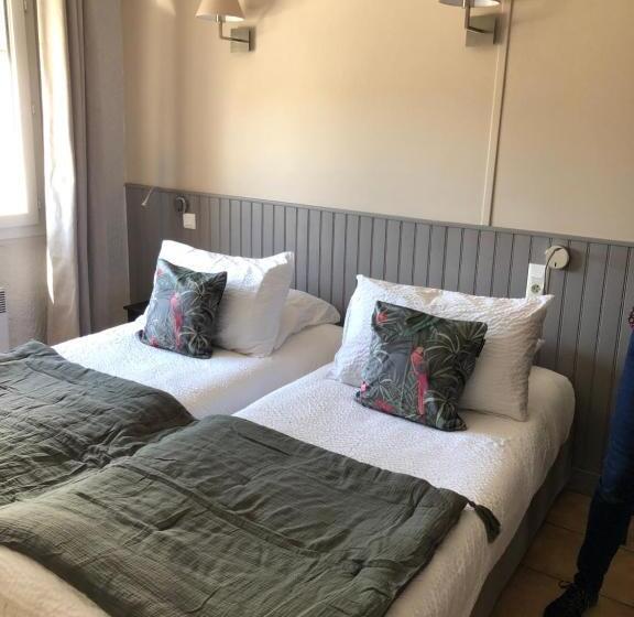 Номер Стандарт, Hôtel Restaurant Le Clos Charmant