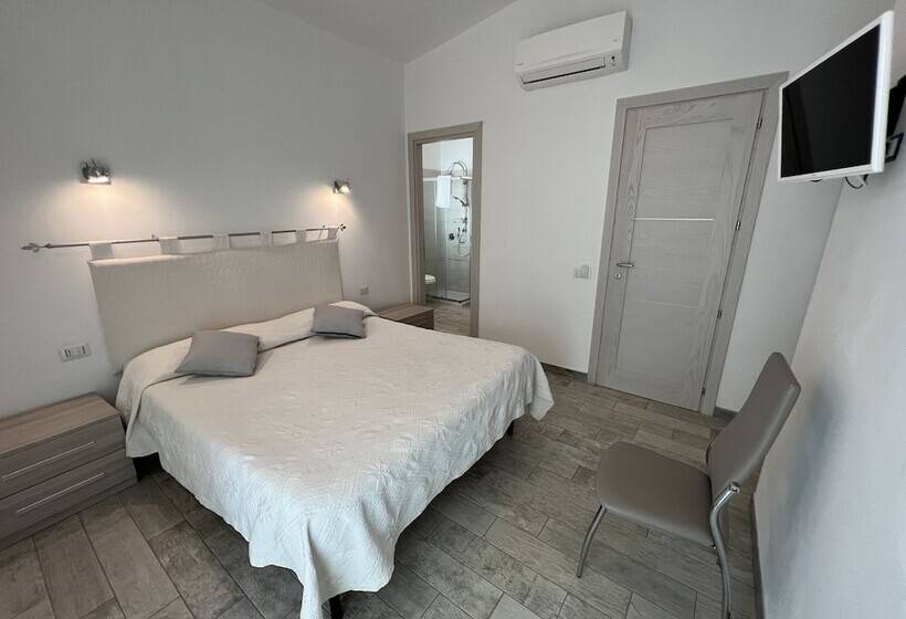 غرفة ديلوكس, In Campagna Da Nino