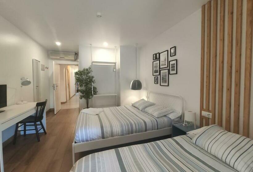 ファミリールーム, El Portazgo Restaurante Hostal La Cisterniga