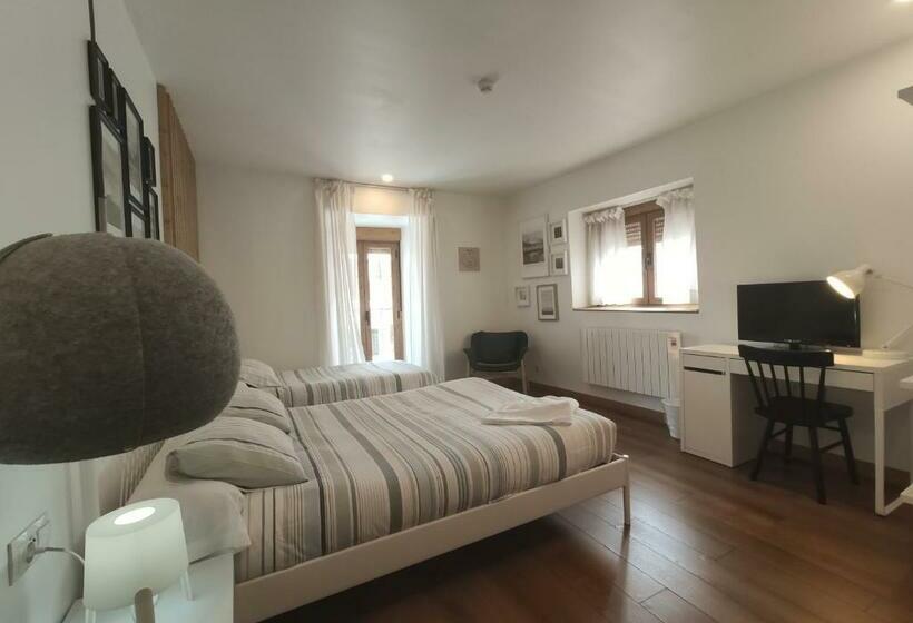 ファミリールーム, El Portazgo Restaurante Hostal La Cisterniga