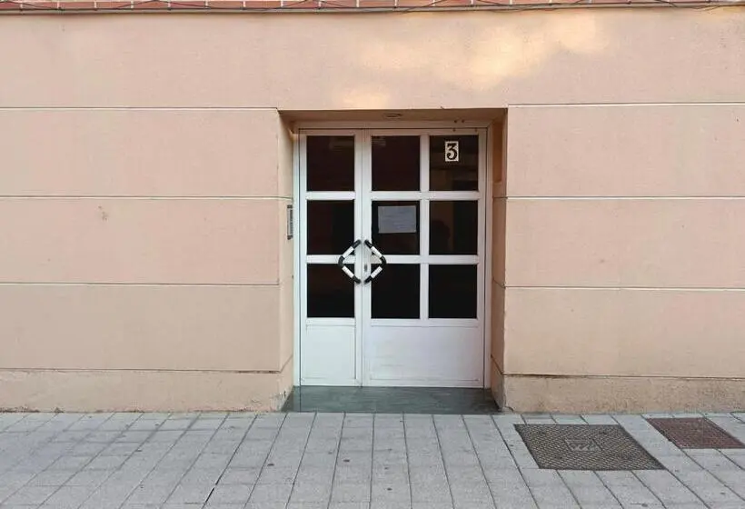 ４ベッドルームハウス, El Portazgo Restaurante Hostal La Cisterniga