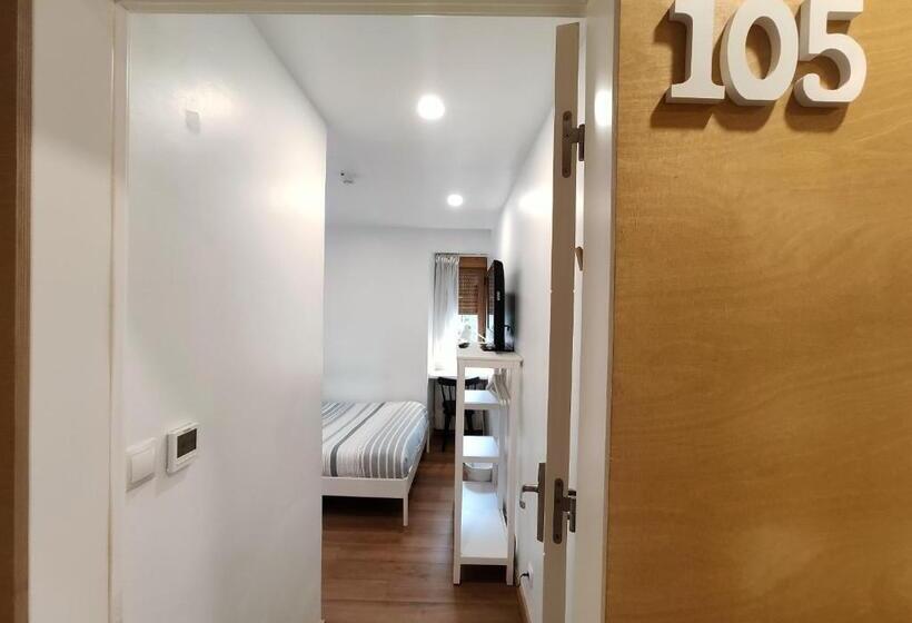 スタンダードルーム, El Portazgo Restaurante Hostal La Cisterniga