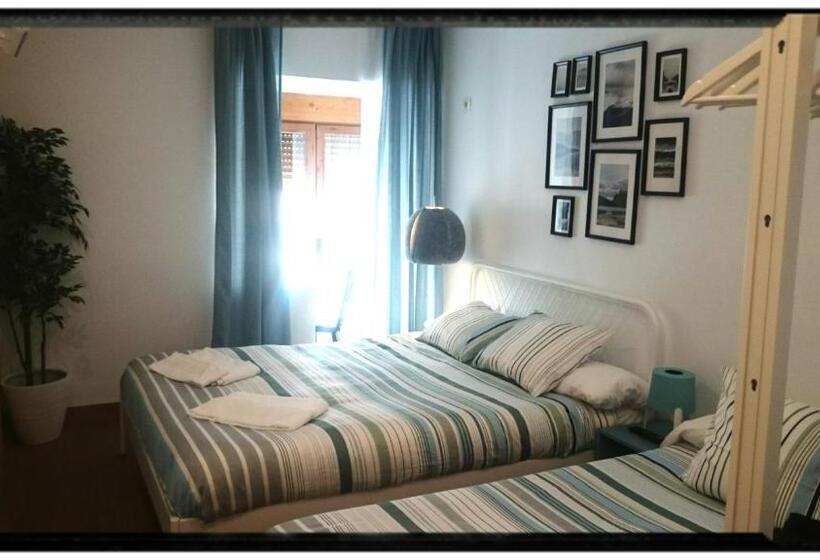 スタンダードルーム, El Portazgo Restaurante Hostal La Cisterniga