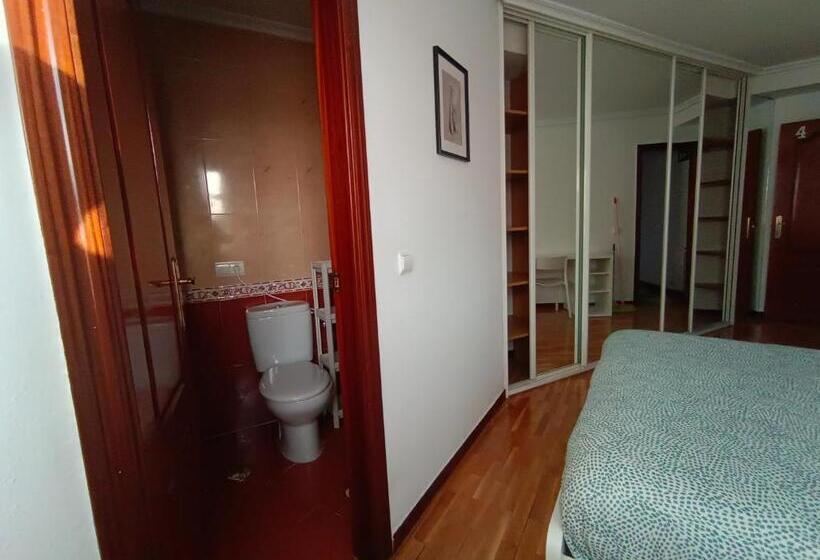 4ベッドルームハウス, El Portazgo Restaurante Hostal La Cisterniga