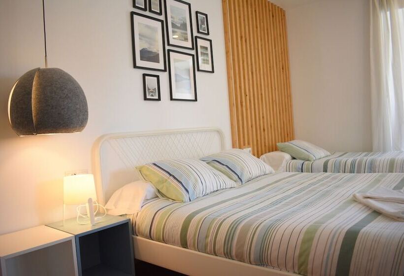 ファミリールーム, El Portazgo Restaurante Hostal La Cisterniga