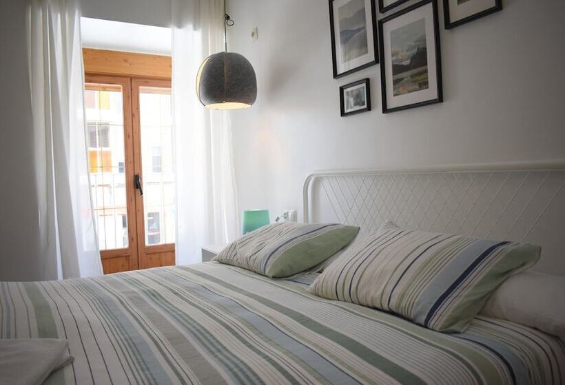 スタンダードルーム, El Portazgo Restaurante Hostal La Cisterniga