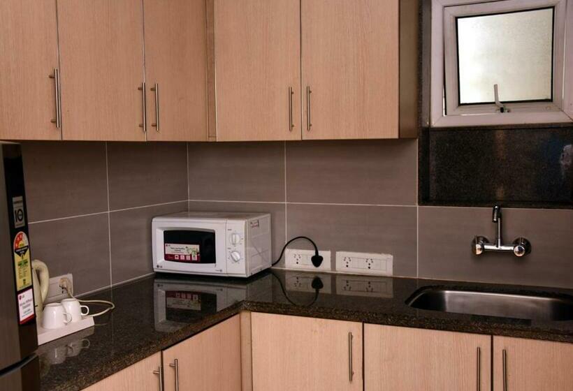 חדר סטנדרט, Grey Suit