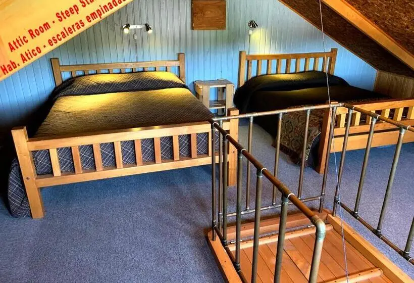 اتاق خانوادگی با سرویس بهداشتی مشترک, Casa Azul Hostel