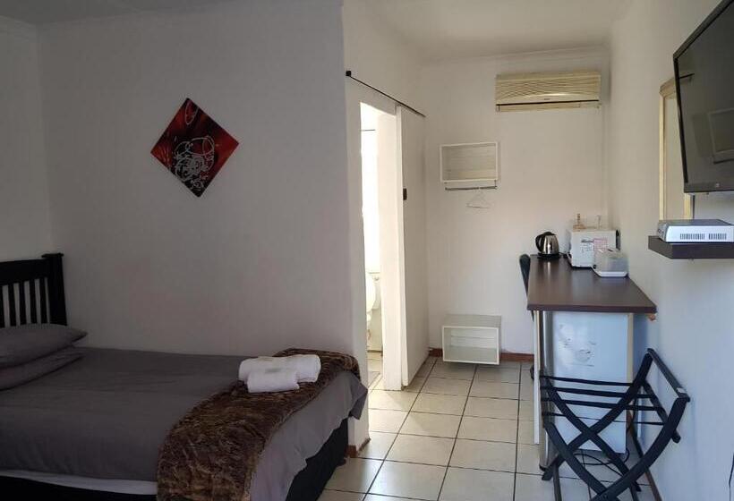 חדר דלוקס, Kgosi Lodge