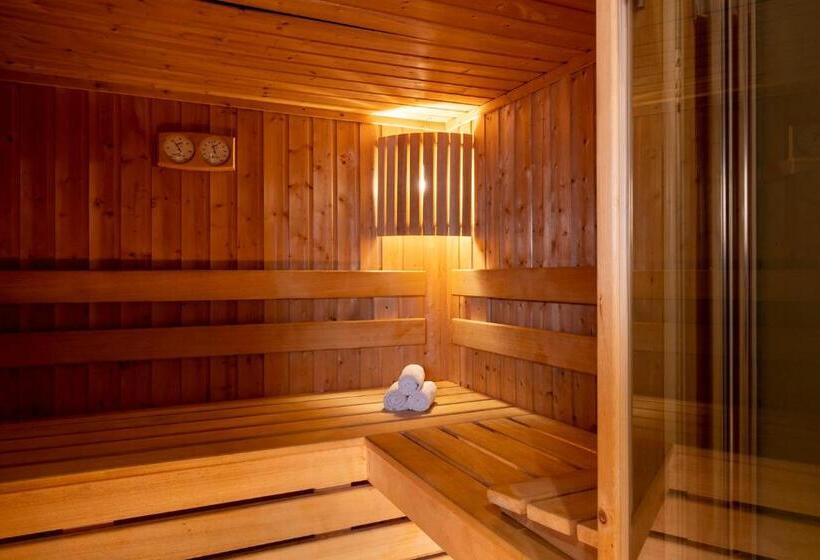 １ベッドルームペントハウスアパート, Maison Lavaud