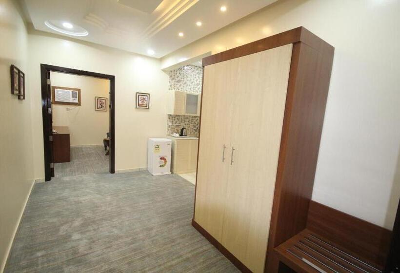 جناح جونيور, Raf Furnished Hotel Suites