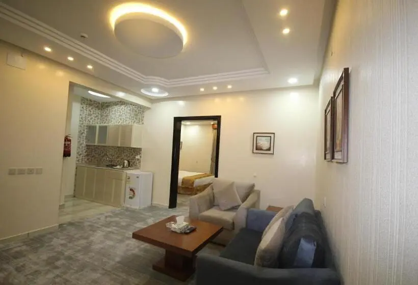 سوییت سوپریور, Raf Furnished Hotel Suites