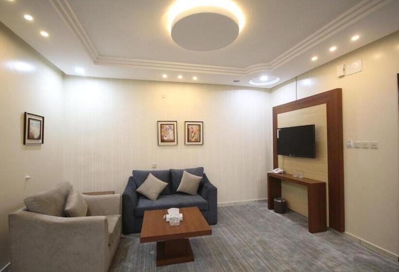 جناح سوبيريور, Raf Furnished Hotel Suites