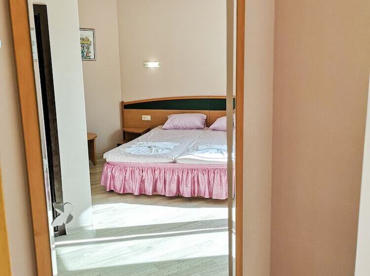 غرفة قياسية لذوى الاحتياجات الخاصة, Empera