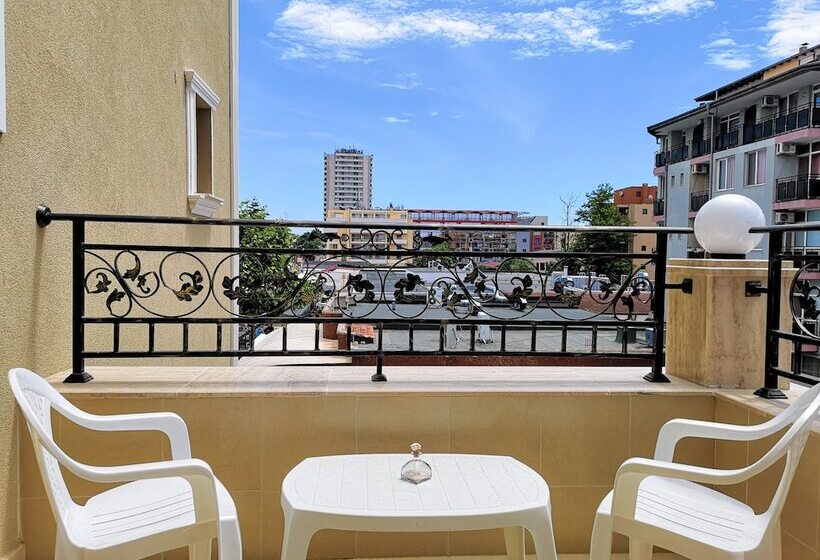 غرفة قياسية, Empera