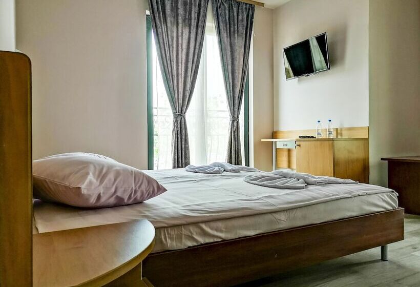 غرفة قياسية, Empera