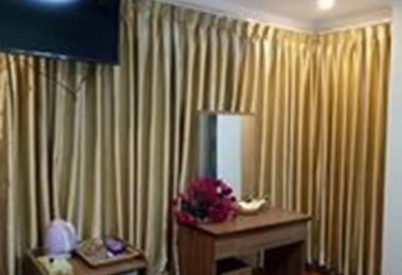 اتاق استاندارد, Grace Taunggyi