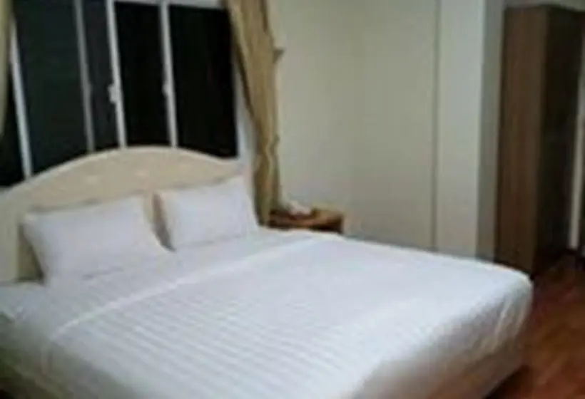 اتاق استاندارد, Grace Taunggyi