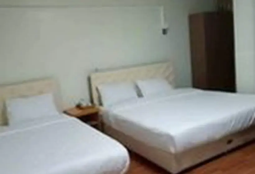 اتاق سوپریور سه تخته, Grace Taunggyi