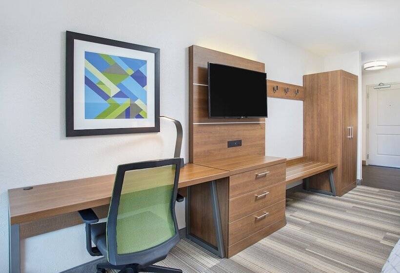 장애인을 위한 스위트, Holiday Inn Express & Suites   Lexington W   Versailles, An Ihg