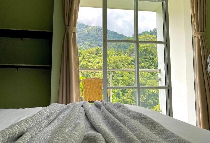 マウンテンビュースタンダードルーム, Montes De Beraka