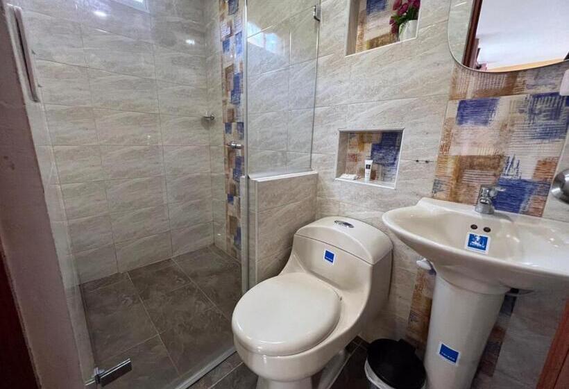 ジュニアスイート, Montes De Beraka