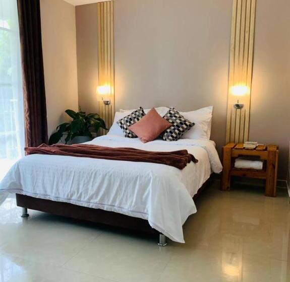 マウンテンビュースタンダードルーム, Montes De Beraka