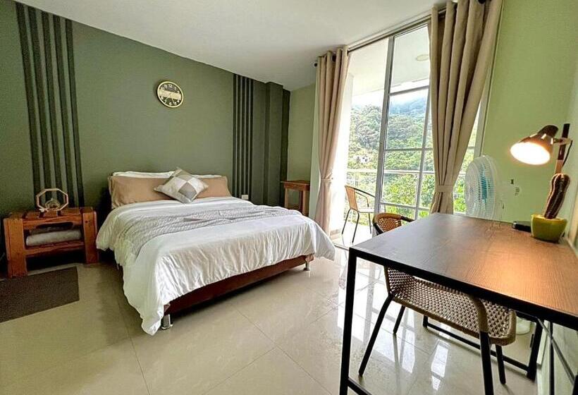 マウンテンビュースタンダードルーム, Montes De Beraka