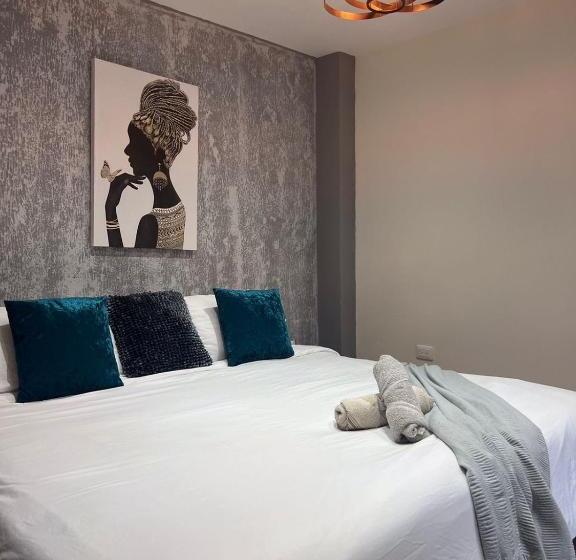 ジュニアスイート, Montes De Beraka