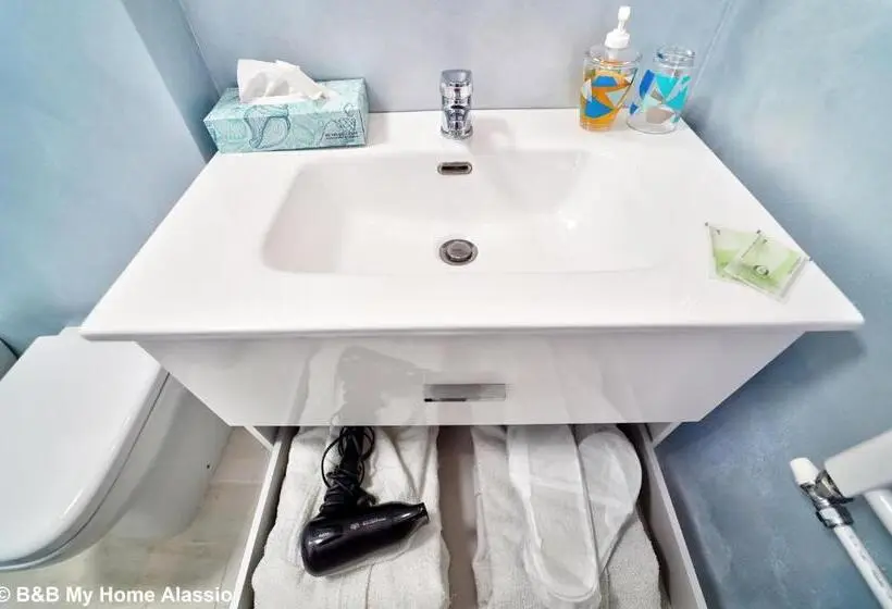 اتاق استاندارد, Bed & Breakfast My Home   Alassio