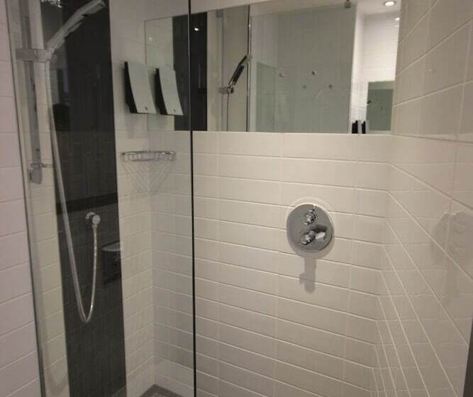 家庭间, Sleeperz Hotel Dundee