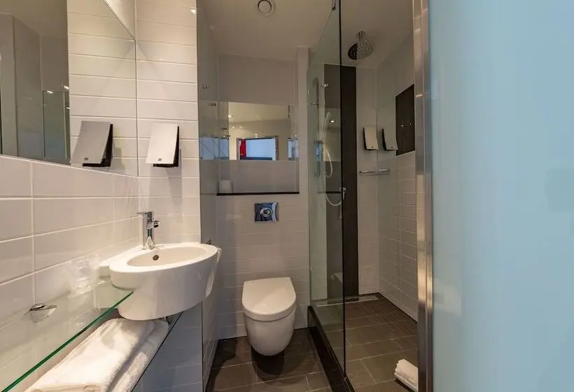 Habitació Estàndard Llit Queen, Sleeperz Hotel Dundee