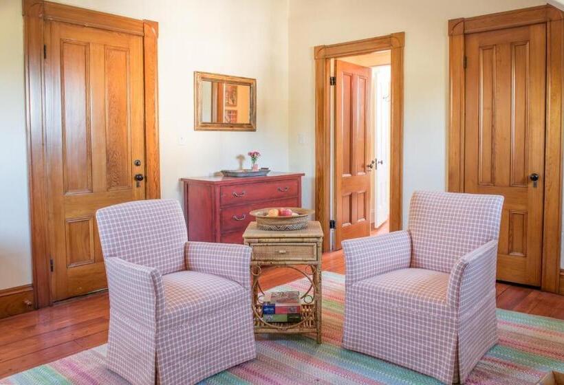 סוויטה עם נוף לנהר, Margin Street Inn