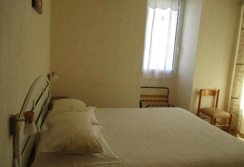 Номер Стандарт, Auberge Au Bon Accueil