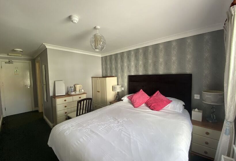 חדר סטנדרט, Flambards