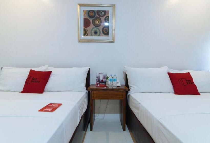 デラックスルーム, Reddoorz Plus @ San Roque Roxas City