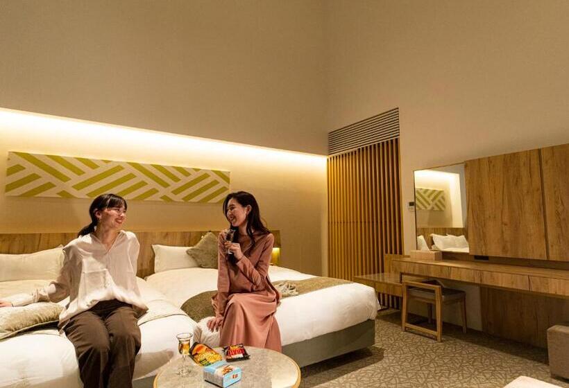 חדק דלוקס עם ג'קוזי, Garden Terrace Saga Hotel & Resorts