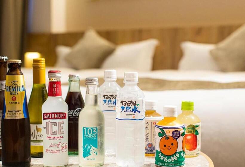 חדק דלוקס עם ג'קוזי, Garden Terrace Saga Hotel & Resorts