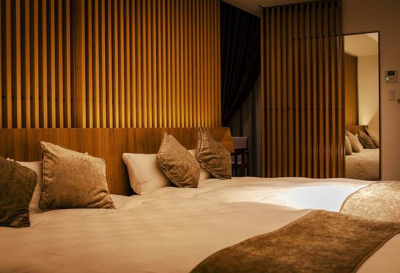 חדק דלוקס עם ג'קוזי, Garden Terrace Saga Hotel & Resorts