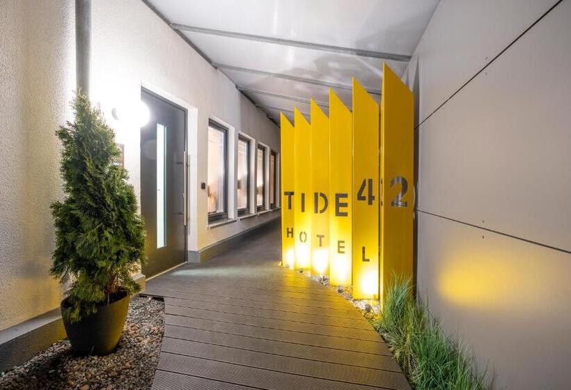 اتاق استاندارد, Tide42