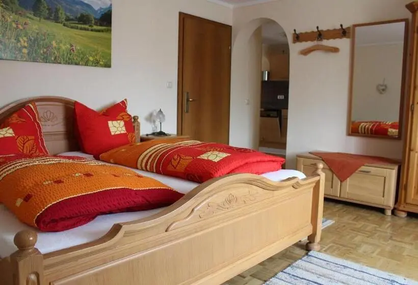 Apartamento 1 Dormitório Vista Jardim, Seemannhof