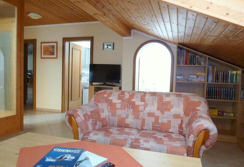 1 Sovrums Lägenhet, Seemannhof