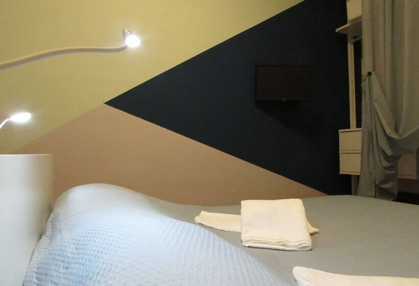 带共用浴室的标准房间, Sei Da Noi